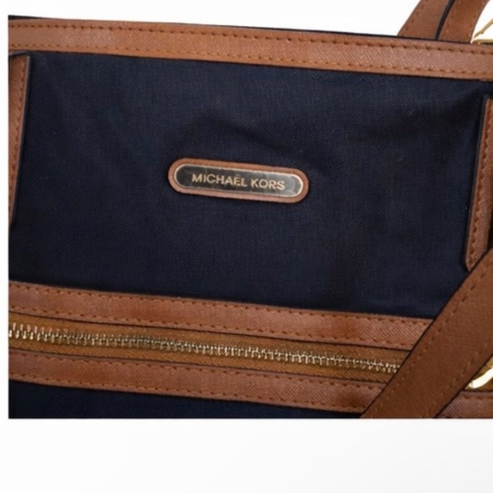Michael Kors Navy Blue Nylon Tote • Lightweight Travel & Everyday Luxury - Picture 2 of 4